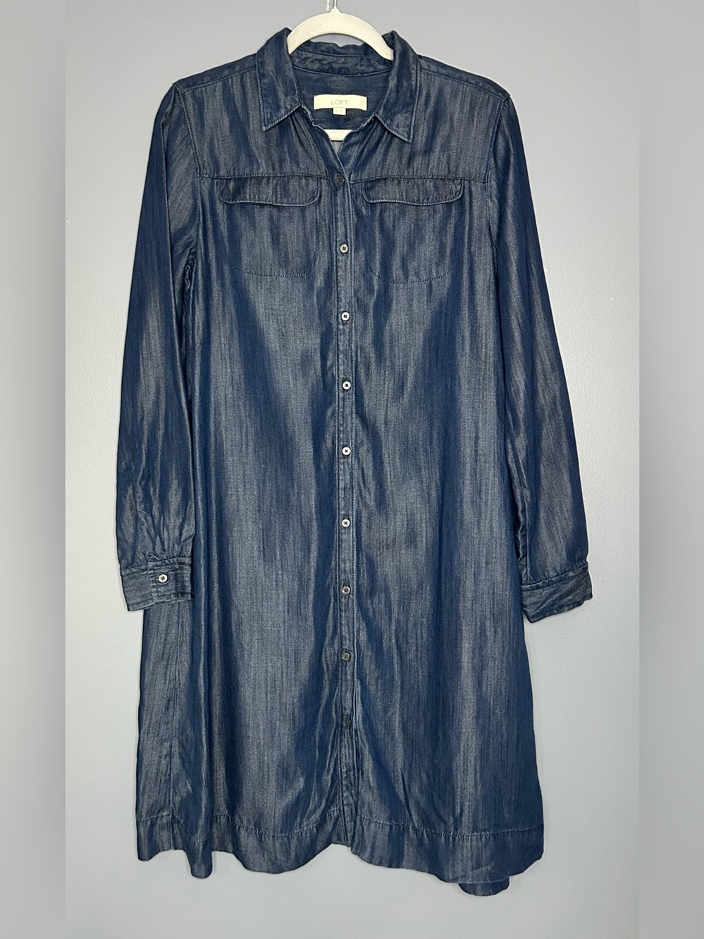 LOFT Shirt Dress Womens M Blue Chambray Knee Length Button Lyocell Long Sleeve